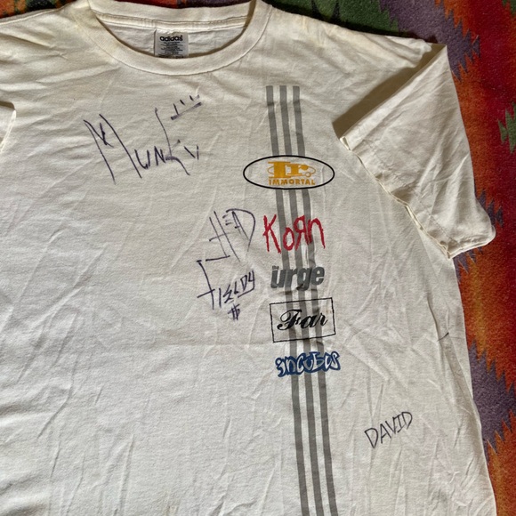 VINTAGE KORN SIGNED ADIDAS CONCERT TOUR SHIRT SIZE XL GOOD CONDITION MINOR FLAW - Picture 3 of 10